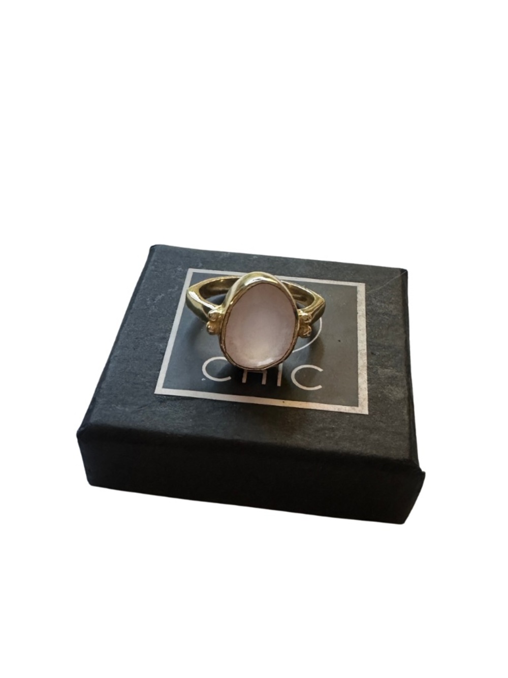 NEW 2Chic Two's Company Light Pink Oval Gemstone Ring - Women's 8